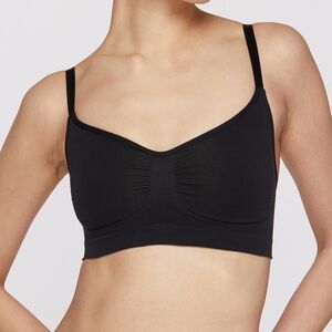 SKIMS Black Seamless Bra